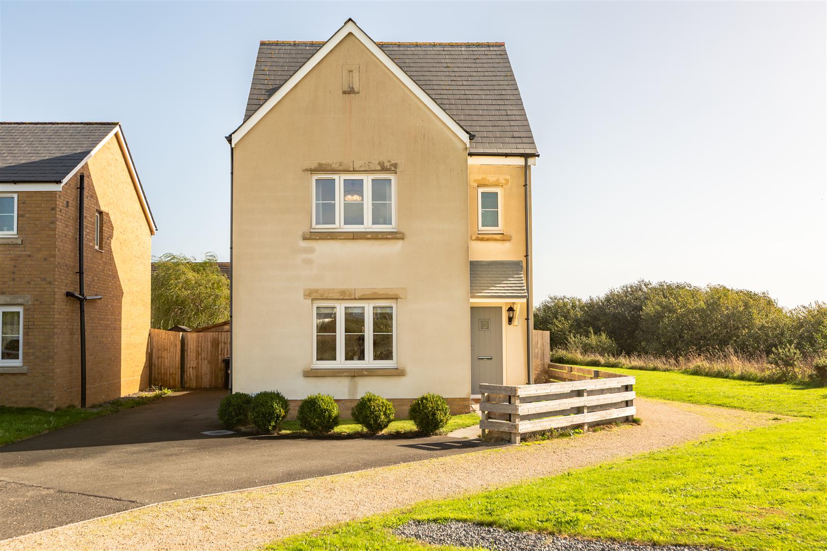 Ffordd Y Meillion, Llanelli, SA15 2EX